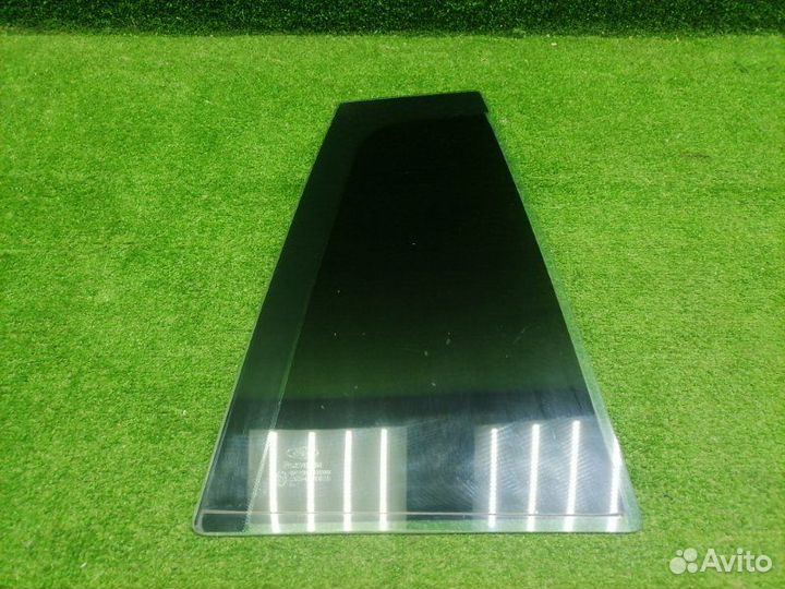 Стекло двери (форточка) заднее правое Ford Fusion