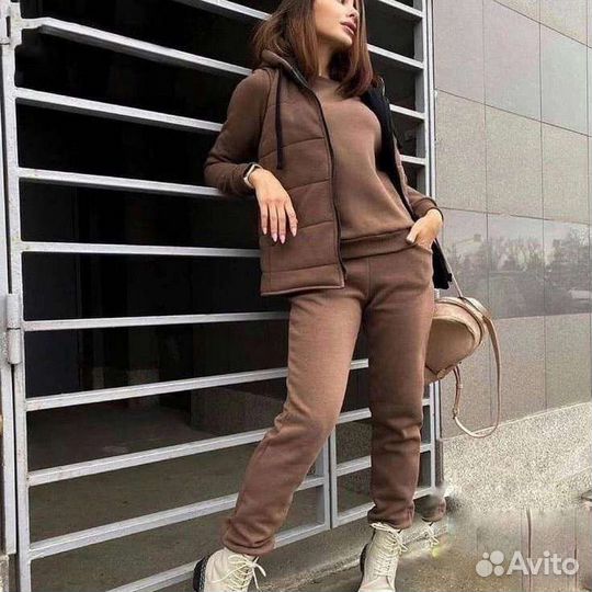 Спортивный костюм тройка