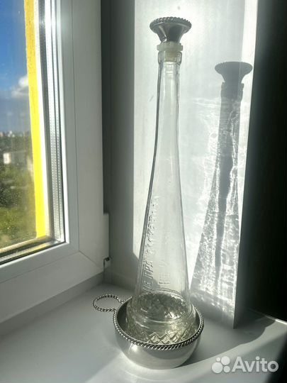 Бутылка Петра Смирнова