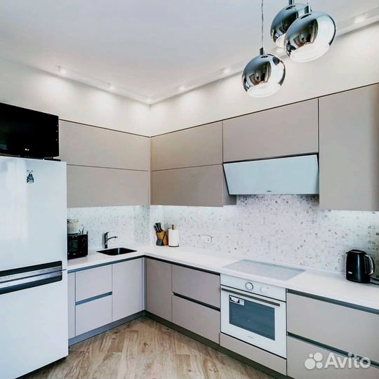 Шкаф распашной на заказ в рассрочку