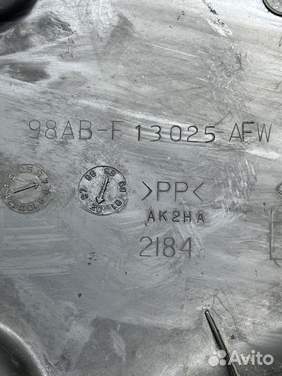 Накладка заднего фонаря левая Ford Focus 1