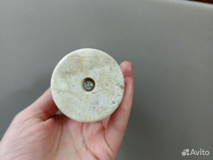 Часы настольные из оникса