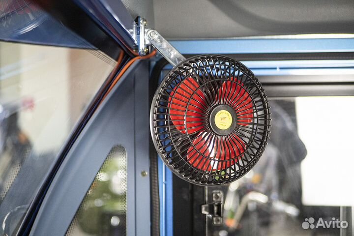 Грузовой электротрицикл Rutrike карго Кабина Дуал