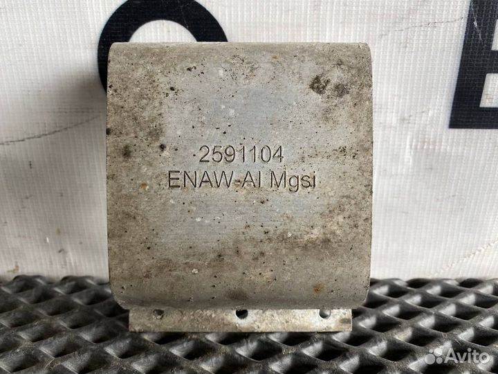 Кронштейн (крепление) Scania 6 2591104