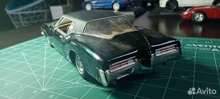 Модели автомобилей 1:18 / Buyuick Riviera GS 1971