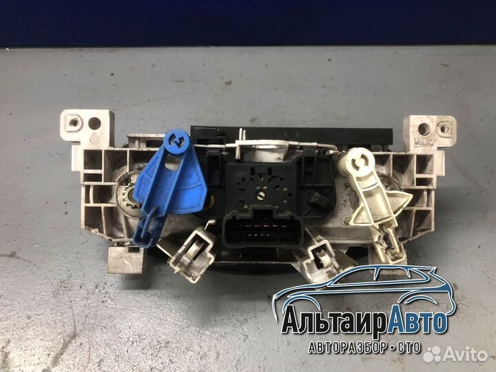 Блок управления печкой отопителем Renault Logan 1