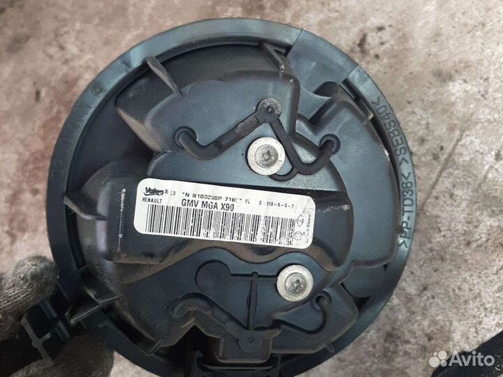 Моторчик печки renault logan 1
