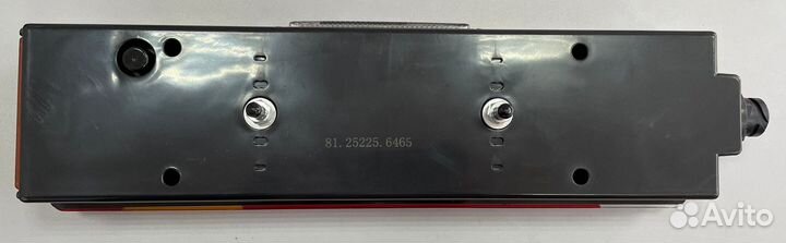 Фонарь задний Shacman/Man F3000/X3000 левый