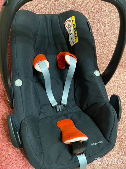 Автолюлька maxi cosi pebble plus с базой изофикс
