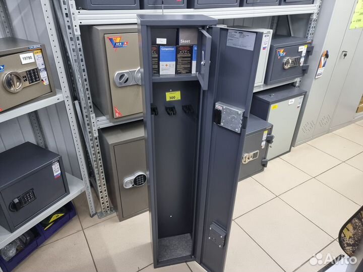 Оружейный сейф с электронным замком на 3 ствола