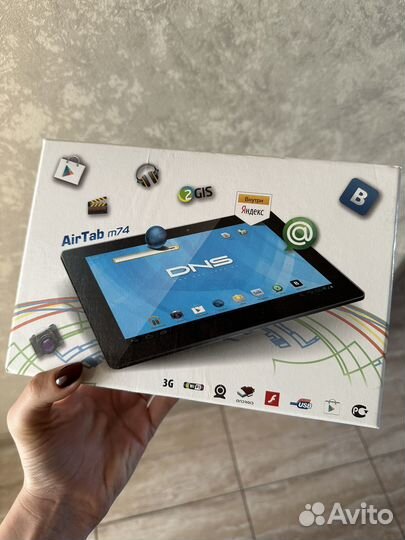 Планшет DNS AirTab m74