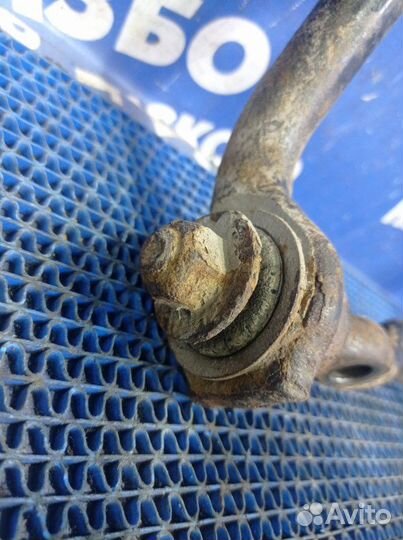 Задний рычаг подвески Dodge Stratus седан 2001