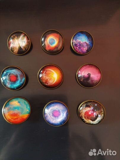 Значки (виды Космоса, Вселенной) на булавке