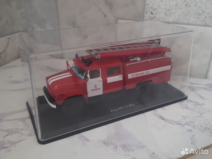 Модель пожарный ЗИЛ 130 ац-40