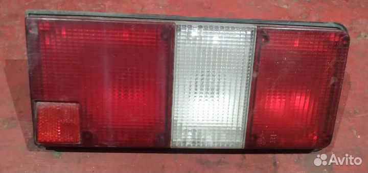 Волга 31029 фонарь задний левый