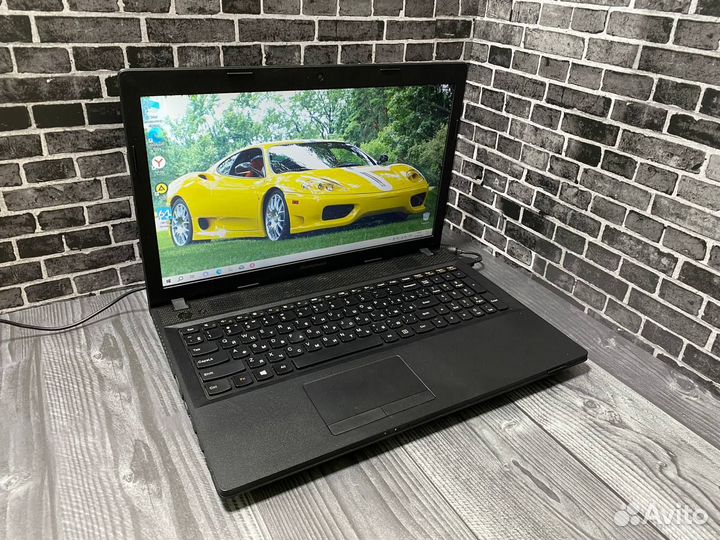 Мощный ноутбук Lenovo SSD