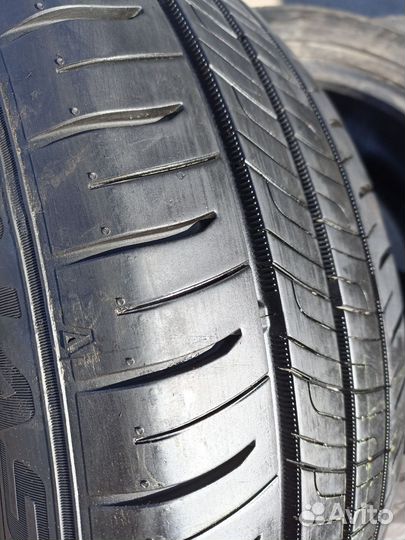 Dunlop Enasave RV505 235/55 R18