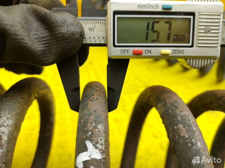 Пружины комплект Mercedes-Benz C107 M117.982 4.5