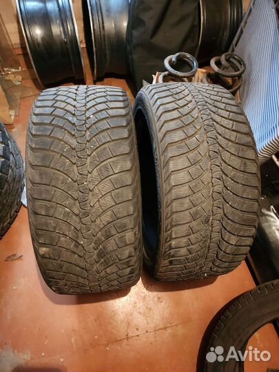 Kumho WinterCraft WP71 275/40 R19