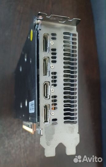 AMD Radeon RX 5700xt