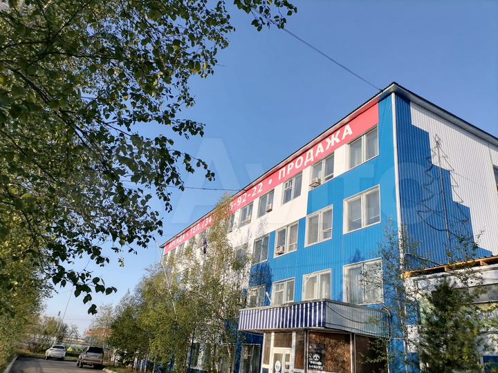 Административное офисное здание, 1645 м²