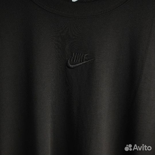 Футболка Nike Loose Fit