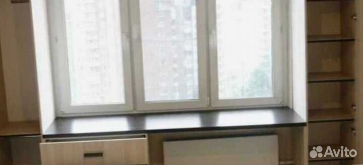 Рабочая зона у окна