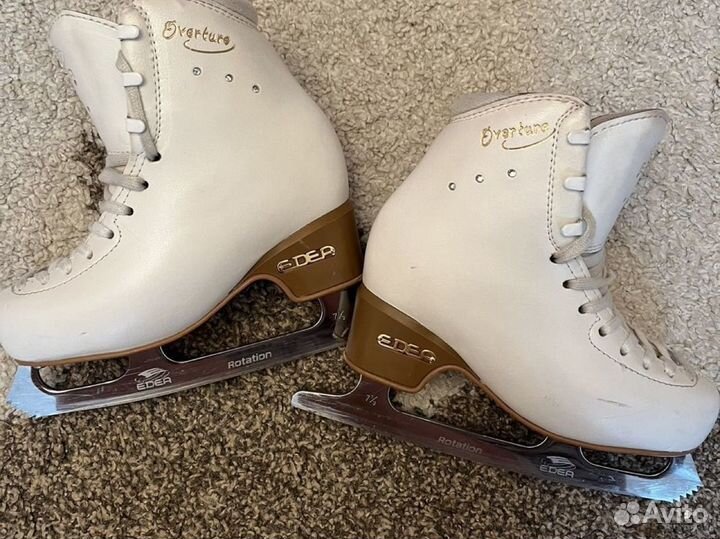 Фигурные коньки edea 200