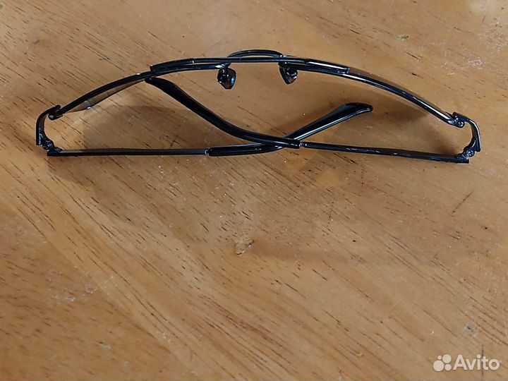 Солнцезащитные очки мужские