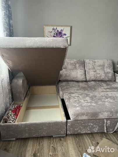 Угловой диван