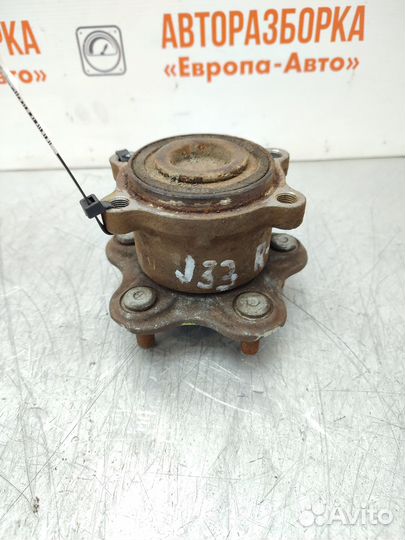 Ступица правая задняя Nissan Teana L33