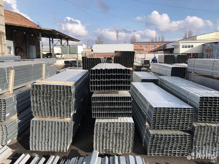 Профильная труба 60х40х2: в наличии