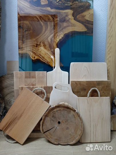 Доска деревянная для подачи кухонная разделочная