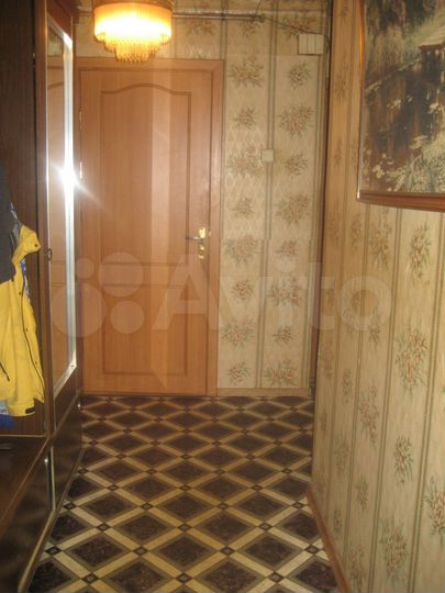 2-к. квартира, 52 м², 2/5 эт.