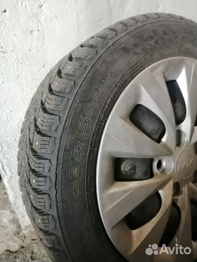 Nokian Tyres Hakkapeliitta 9 205/55 R16 и 205/55 R16