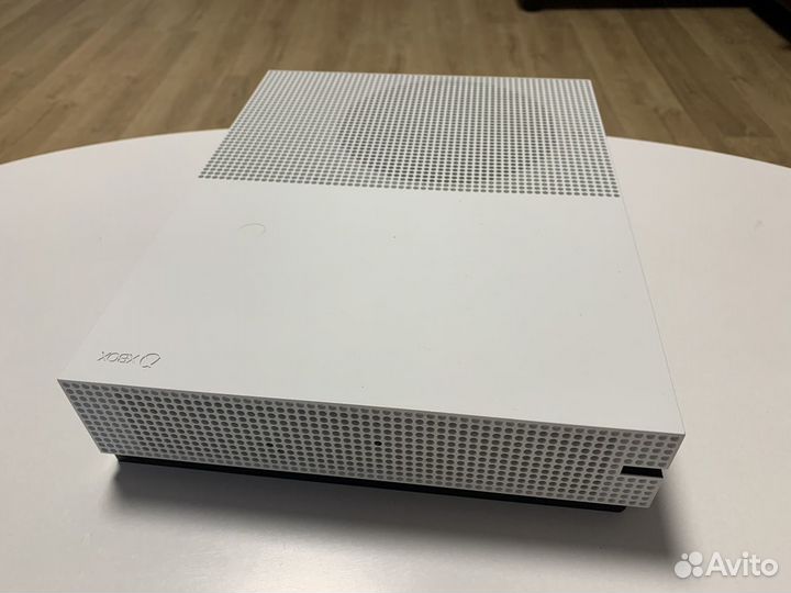 Xbox One s