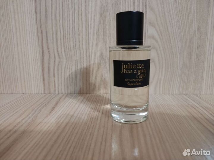 Juliette has a gun not a perfume