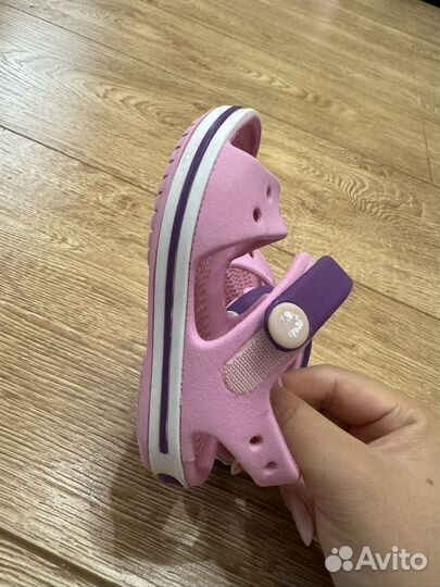 Crocs босоножки детские