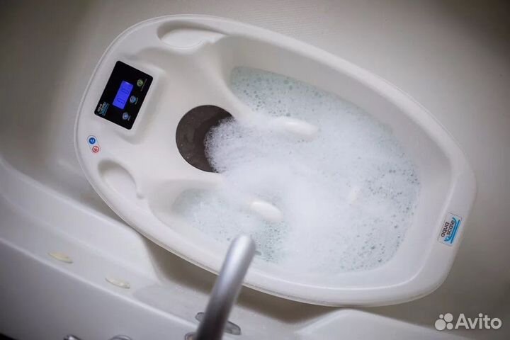 Детская ванночка на подставке с весами