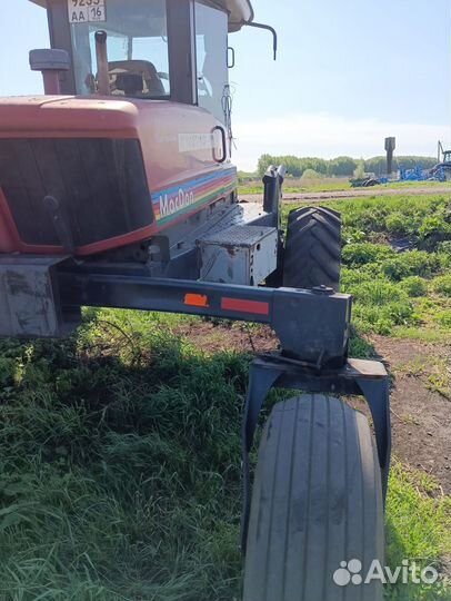 Косилка MacDon 9352i, 2006