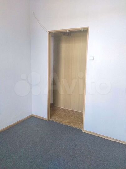 Комната 32,7 м² в 1-к., 2/4 эт.