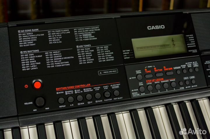 Синтезатор Casio + Аксессуары
