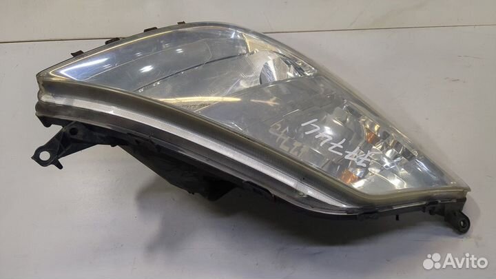 Фара (передняя) Toyota Prius, 2005