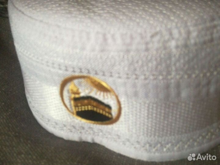 Тюбитейка белая с мичетью с двух сторон