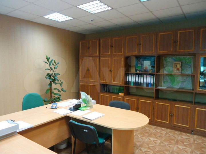 Нежилое помещение 189,8 м²