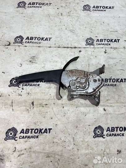 Рычаг ручника Nissan Primera P11