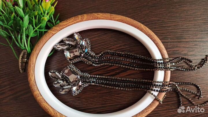 Длинные вечерние серьги ручной работы