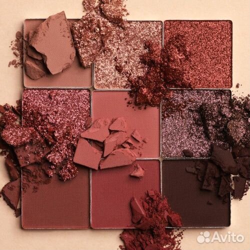 Палетка теней huda beauty nude rich obsession