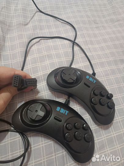 Игровая приставка 8 бит