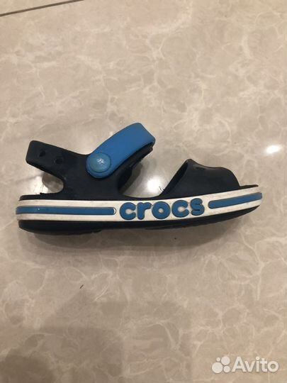 Сандалии crocs c9